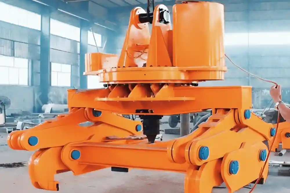 Slab Tongs with Motorized Slewing Gear